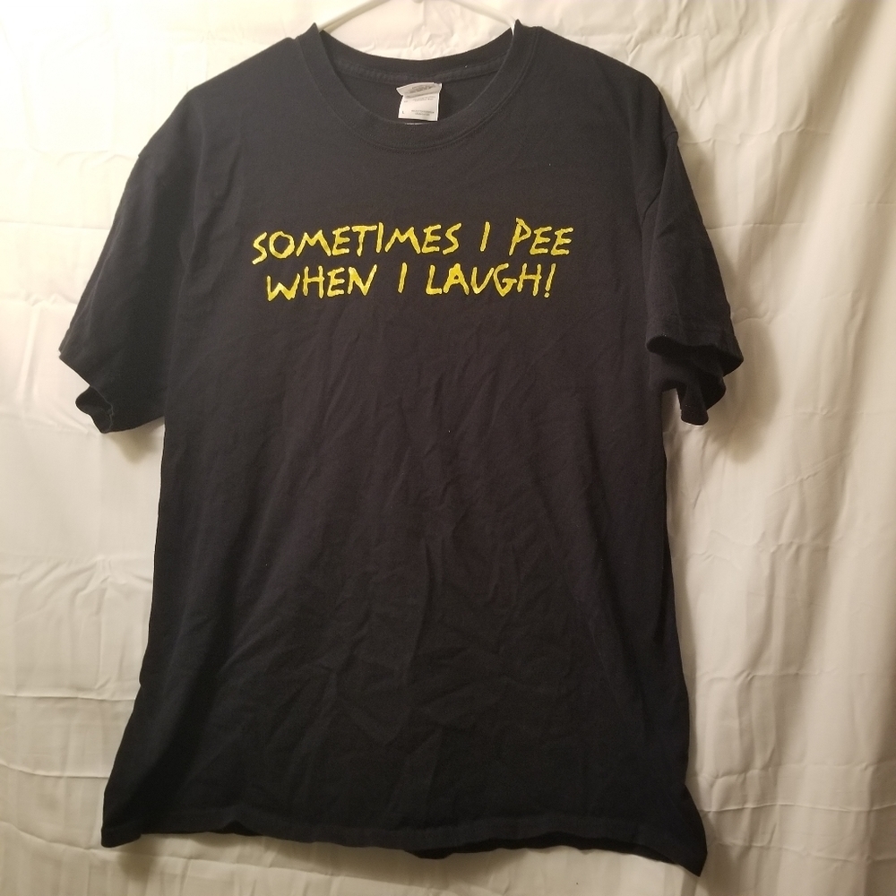 Gildan graphics tee